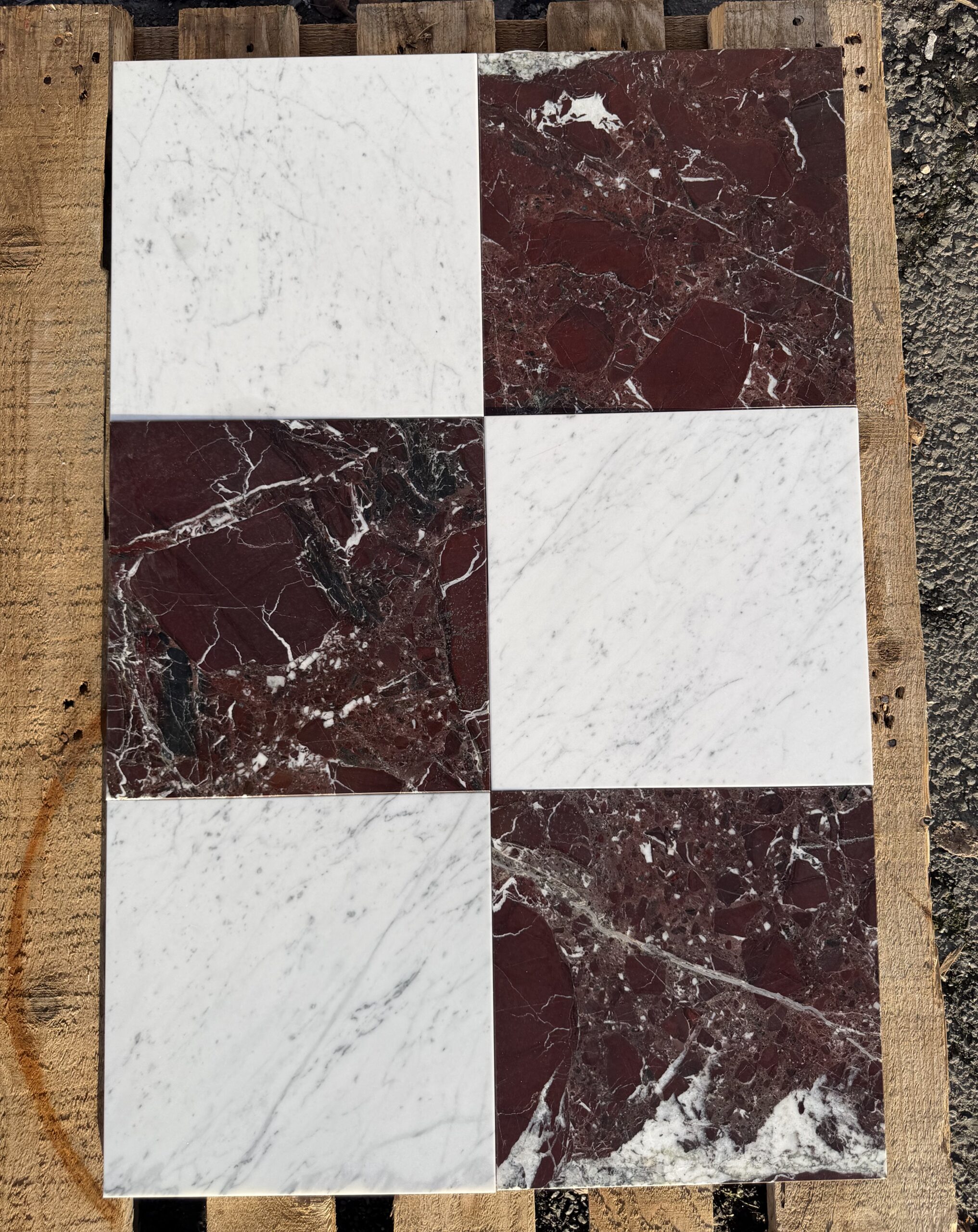 Sjakkfliser Rosso Levanto og Carrara