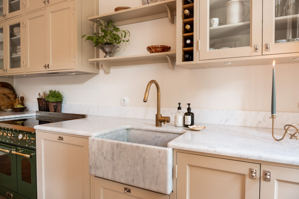 Carrara marmor benkeplate Alabaster profil Stenhuset