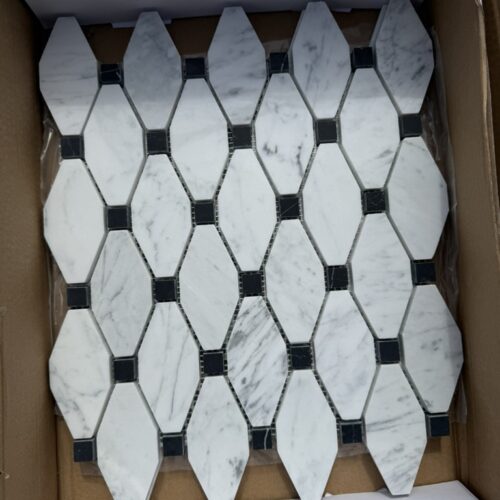 Diamante Carrara C & Nero Marquina mosaikk