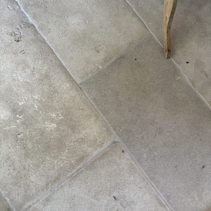 Fliser i ekte kalksten Cottage Beige