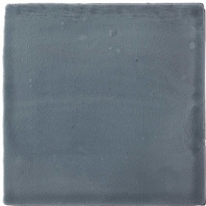 WOLF GRAY